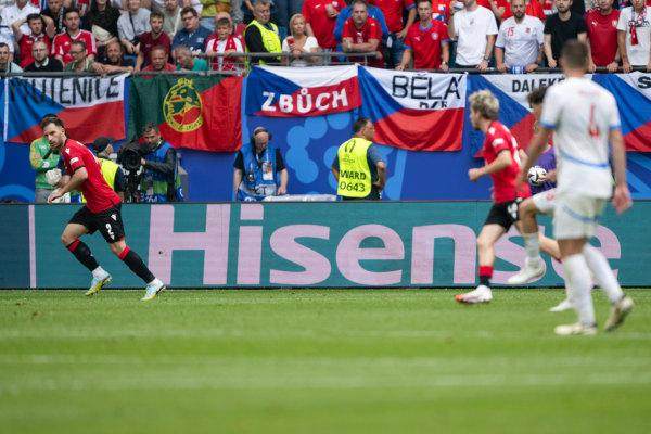 1719090323296018320.jpeg 600_14053282_DSC_5597_EDbyWY.jpeg